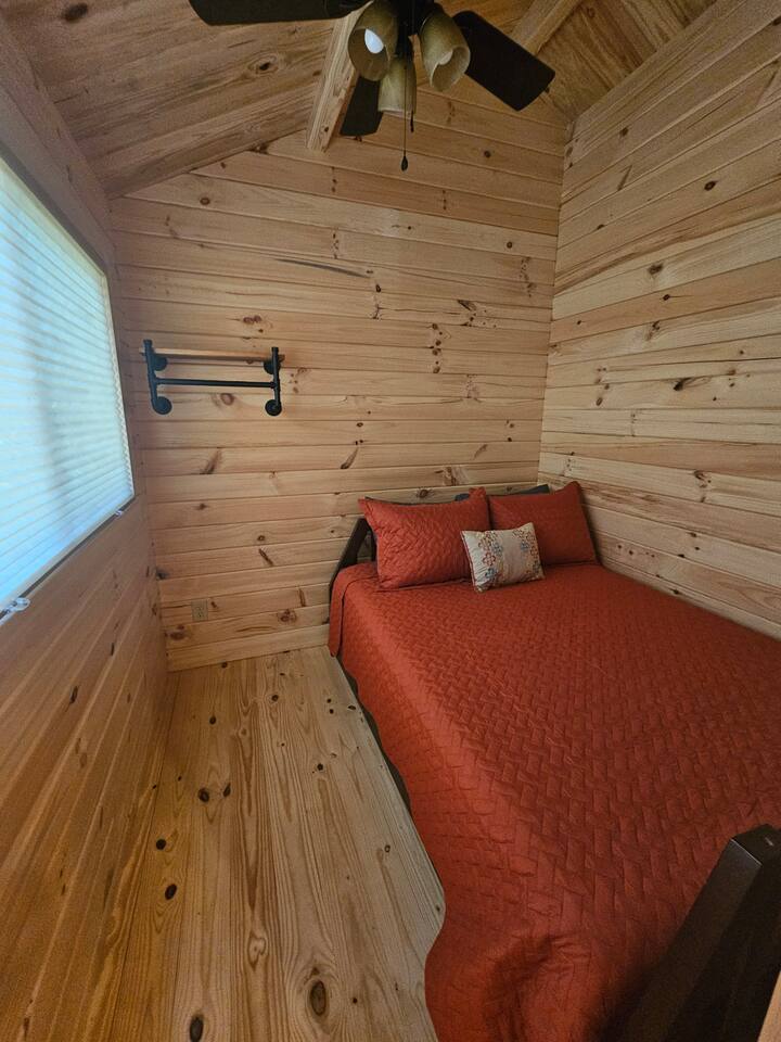 Mulberry Secluded Cabin photo 5